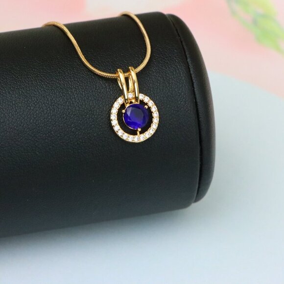 "Elegant Blue Center Stone Pendant with Sparkling Halo Frame Design, XPPT1708 - Picture 4 of 13